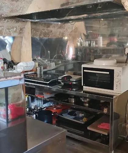 The Dragon Of Rodos Lejlighed